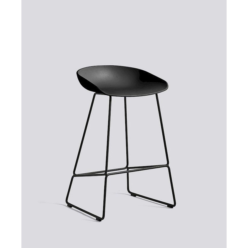 About a Stool AAS 38 Tabouret de Cuisine (mi-haut) HAY