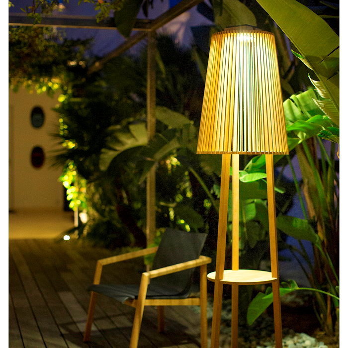 Tecka Lampadaire Solaire LES JARDINS