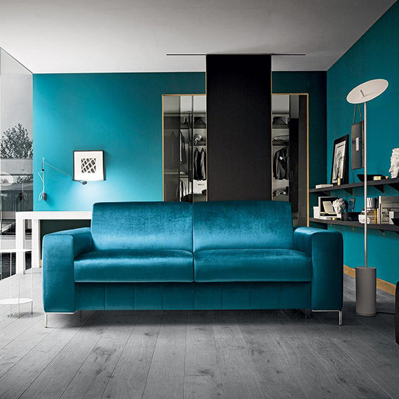Canapé convertible Velours bleu Nixon de la marque Félis - En mode jour / canapé - Luccioni Mobilier